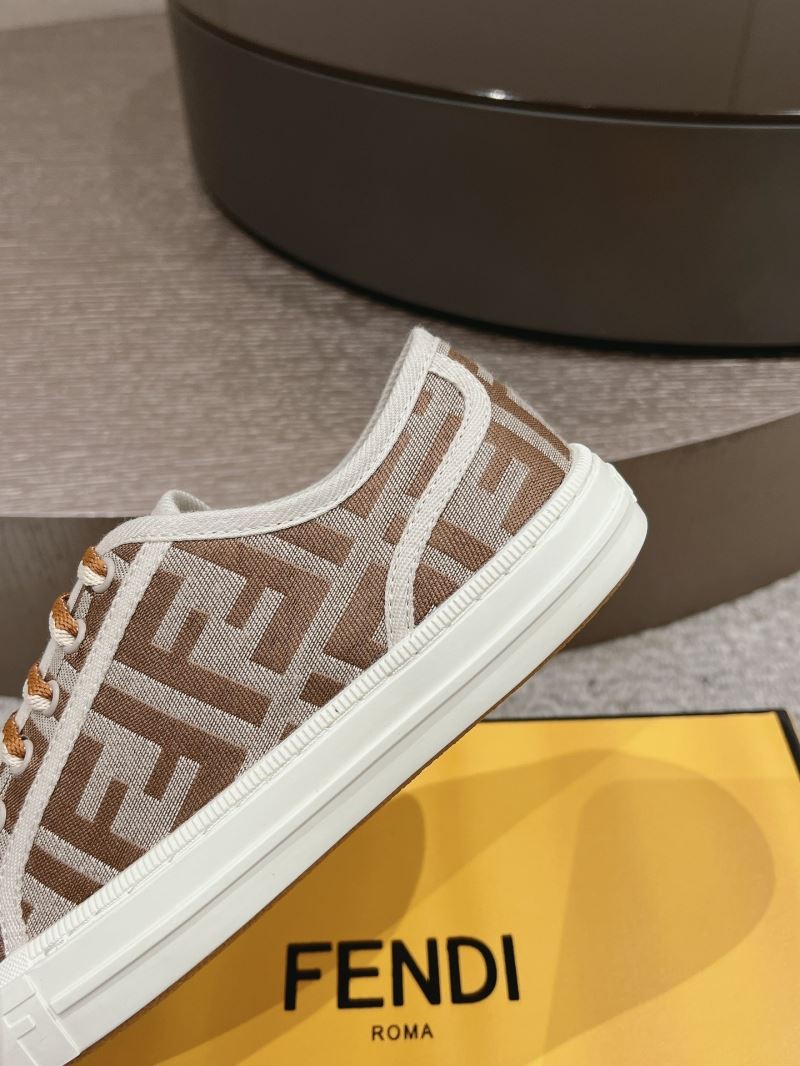 Fendi Low Shoes